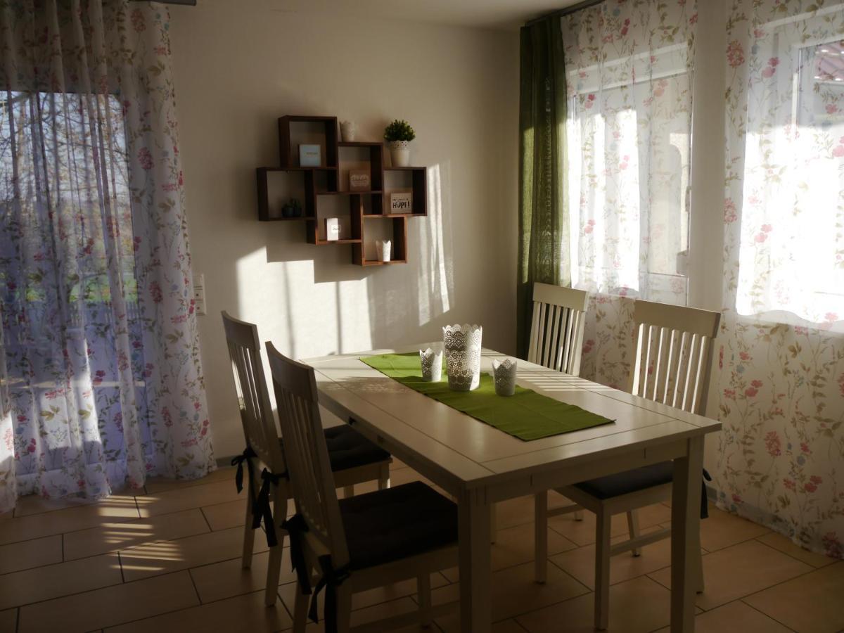 Ferienwohnung Kirchberg Uettingen Exteriör bild
